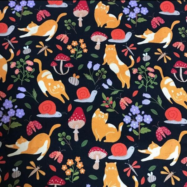 長さ100cm*150cm(広幅) 秋冬新柄 猫 木の子 花柄8号細帆布 キャンバス コットン生地プリント生地 ハンドメイド用