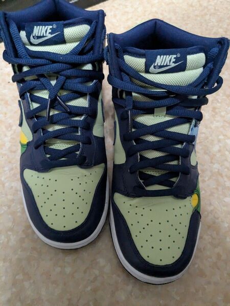 NIKE ナイキ スニーカー WMNS DUNK HIGH LX25.5cm