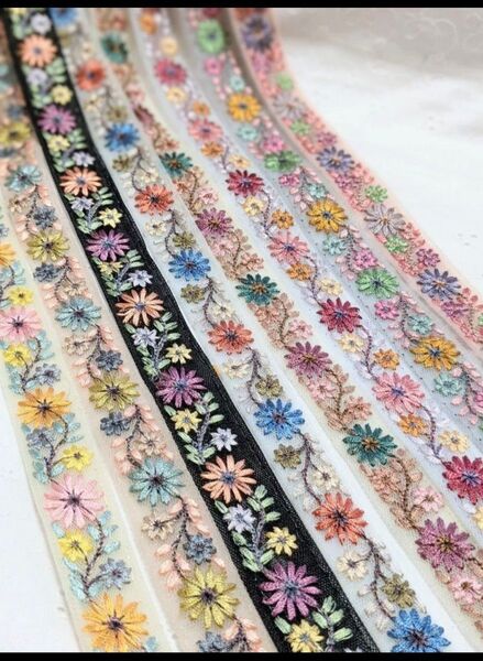 30 明日まで特別価格 インド刺繍リボン アクセサリー資材 ハンドメイド資材に