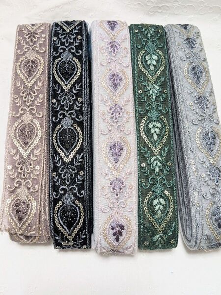 ⑦ 明日まで特別価格 3500⇒2500円 インド刺繍リボン アクセサリー ストラップ ハンドメイド