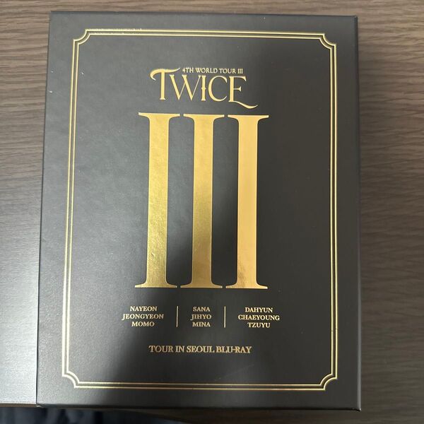 【輸入版】 TWICE 4TH WORLD TOUR III IN SEOUL (2Blu-ray Disc) TWICE