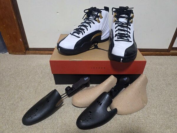 美品! エアージョーダン AIR JORDAN 12 RETRO TAXI 2021年 CT8013-170 27cm キーパー付
