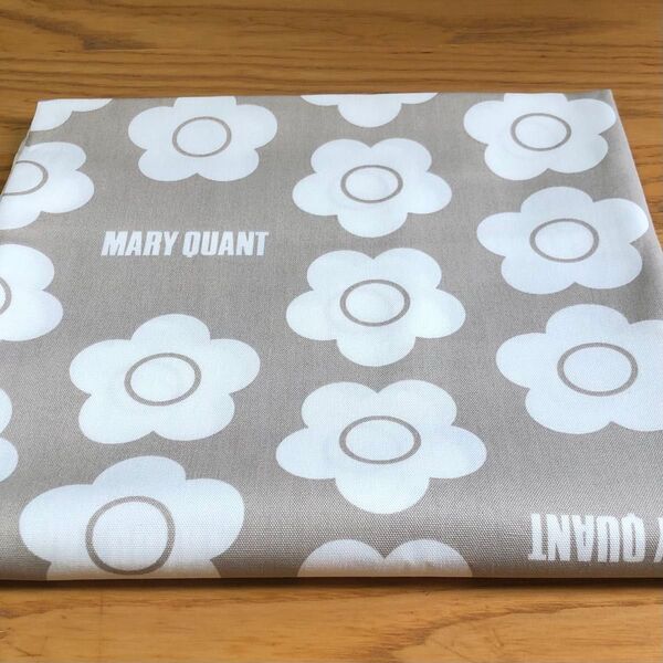 MARY QUANT マリークワント マリクワ 大デイジー グレージュ オックス 生地