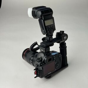 Kenko QUICK FIXER II クイックフィクサー II 縦横撮影カメラブラケット カメラ、ストロボは付属しません。