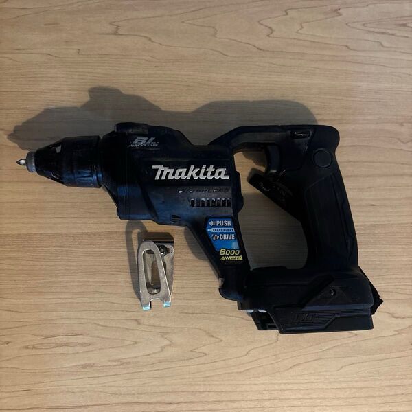 動作好調 良品 MAKITA マキタ FS600D 充電式 スクリュードライバ 18V 本体のみ