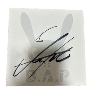 B.A.P ビエピ オプ ジョンオプ サイン色紙