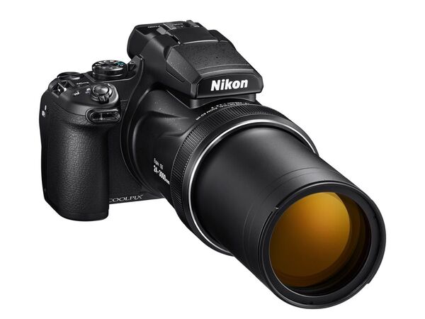 新品未使用☆Nikon COOLPIX P1100 超望遠デジタルカメラ☆ダイナミックズームで約6000mm相当☆安心の1年保証付