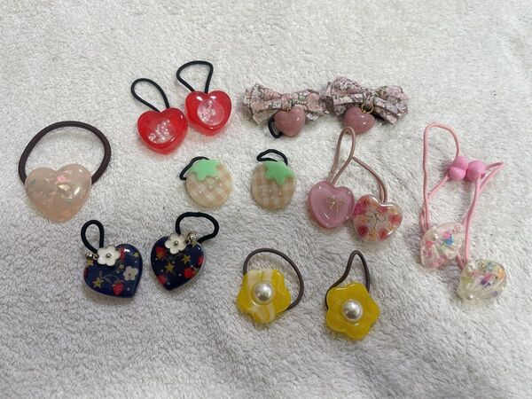 ハンドメイド ヘアゴム ハート いちご お花 ヘアアクセサリー キッズ 髪飾り