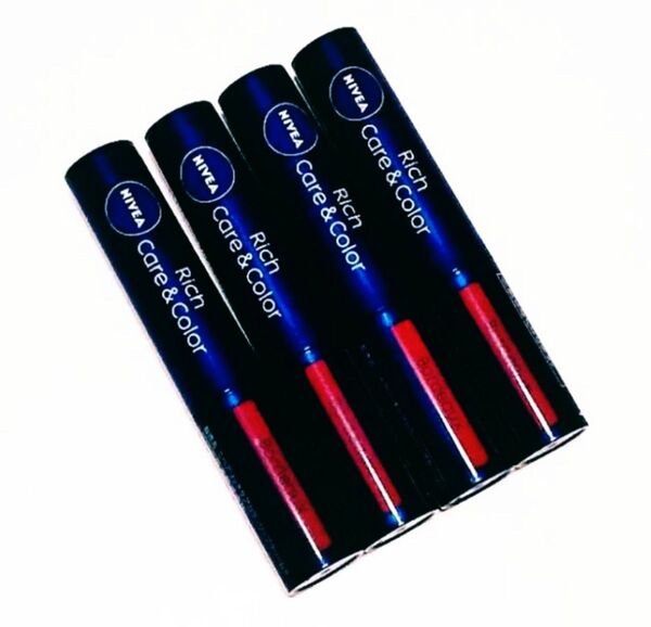 ニベア リッチケア & カラー リップクリーム ボルドー 4本セット 未使用