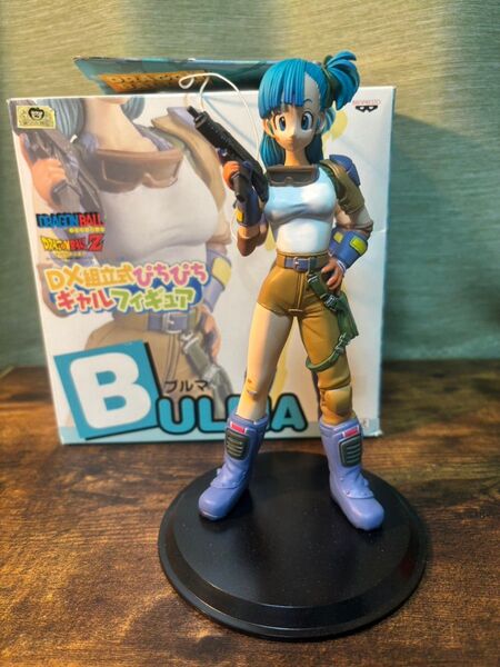 ドラゴンボール DX組立式ぴちぴちギャルフィギュア ブルマ