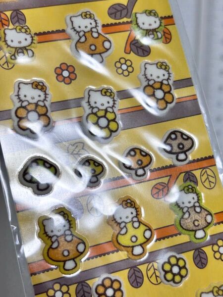 2002年 きのこ シール ハローキティ サンリオ 平成レトロ 可愛い ステッカー イエロー 黄色