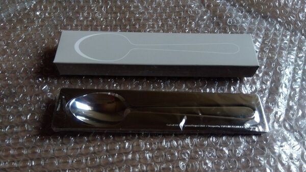 CoCo壱番屋 year spoon project 2012 / Designed by Tokujin Yoshioka