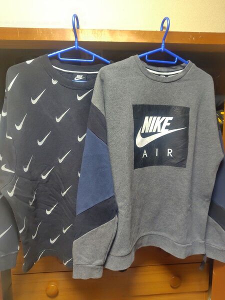 古着NIKE トレーナー МとSサイズ2枚セット ロゴ プリント 総柄