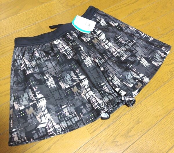 バボラ Babolat ショートパンツ(XL) レディーステニスウェア