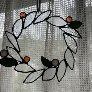 ステンドグラス 昭和レトロガラス 壁掛け サンキャッチャー リース ハンドメイド