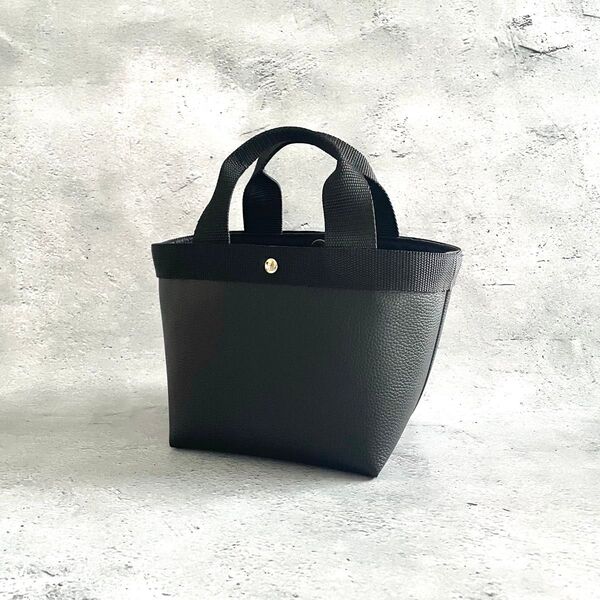 ハンドメイド 舟型デイリートートバッグ(S) フェイクレザー ブラック