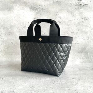 ハンドメイド 舟形デイリートートバッグ(S) フェイクレザー キルティング ブラック