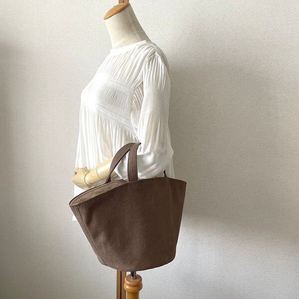 ハンドメイド 帆布の丸底マルシェバッグ バケツ型 ブラウン ハンドメイド