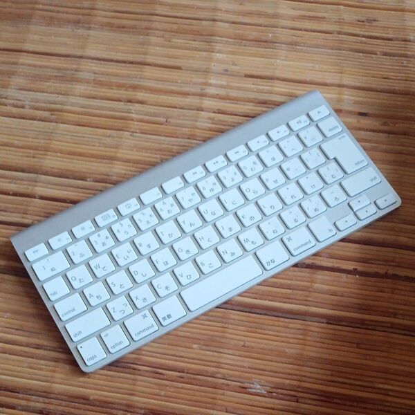 Apple ワイヤレス Keyboard A1314