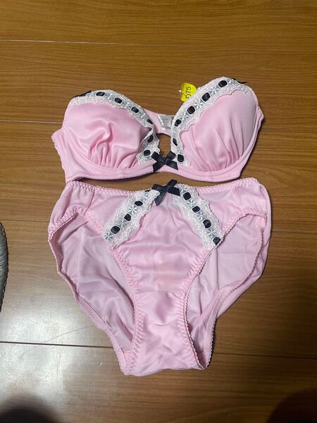 ニッセン ブラ、ショーツ 新品 ピンク