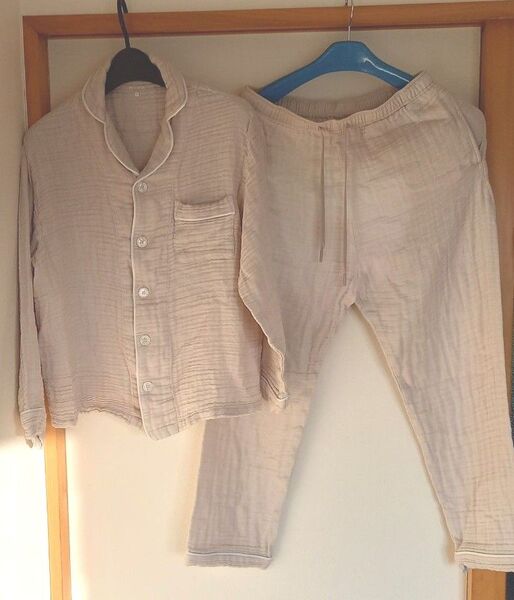 BAKUNE Pajamas Gauze S ベージュ 上下セット