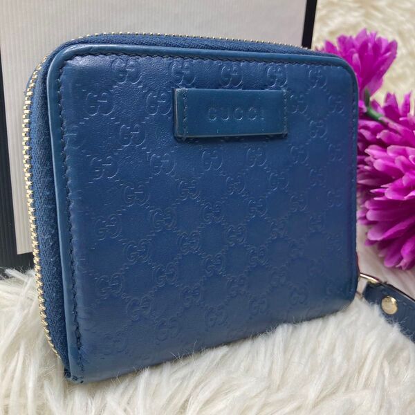 美品 グッチ 二つ折り財布 GG マイクロシマ ラウンドジップ レザー ブルー