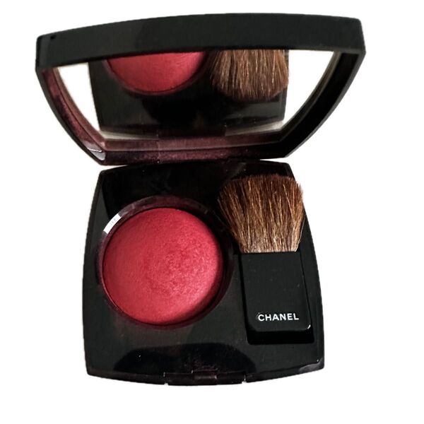 CHANEL ジュコントゥラスト 320 ルージュプロフォン( チークカラー)