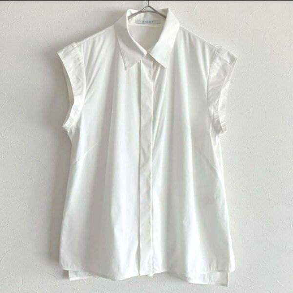 美品 フォクシー foxey ノースリーブブラウス サイズ40
