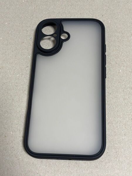 iPhone 16 ケース (背面マット仕様) 側面ブラック 軽量
