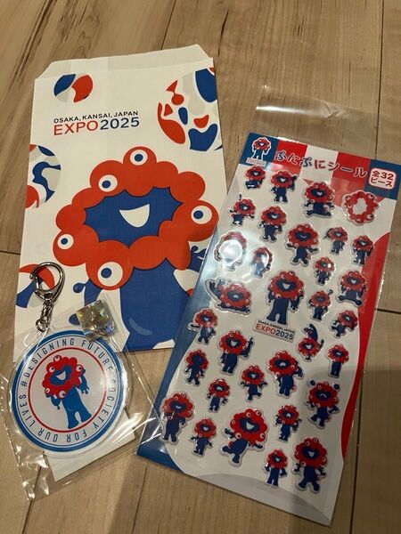 【新品】大阪万博ミャクミャク アクリルキーホルダー&ぷにぷにシール (紙袋付き)
