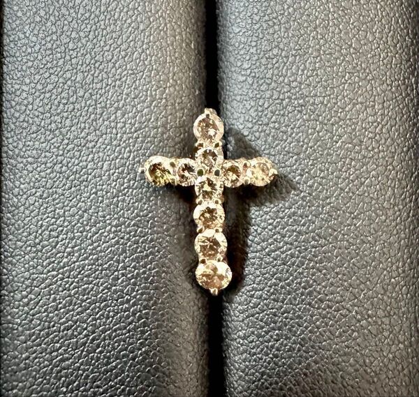 【最終値下げ】1.0ct ダイヤ K18 ゴールド クロス ネックレス ペンダント トップ チャーム 約1.5g 十字 ヘッド