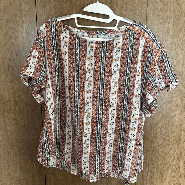 値下アズノウアズ フリーサイズ 透ける半袖トップス ブラウス レディース カットソー Tシャツ