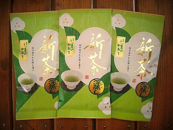 2025年産 新茶 静岡県産 深むし茶 初芽の香り100g×3袋 ×2セット深蒸茶 緑茶!ギフトに最適!風味香抜群! 母の日