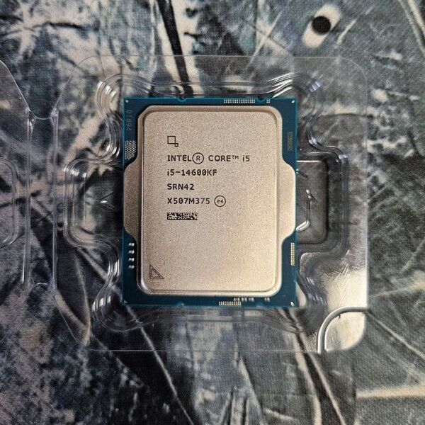 【動作確認の為1回使用】Intel core i5 14600kf 動作確認済み