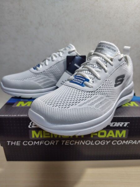 ☆新品☆ SKECHERS(スケッチャーズ)スニーカー HARREN MAVIX(ハーレン メイビックス) 26cm ホワイト
