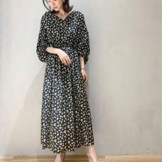 美品 plage プラージュ 花柄 ロング ワンピース 36 黒 きれいめ ブラック