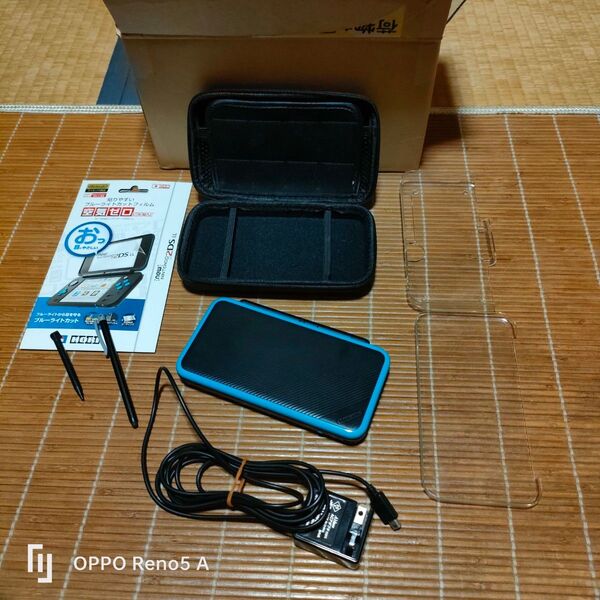 ニンテンドー2DSLL 本体ソフト13本付属品 諸々付きセット