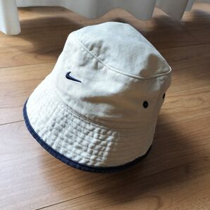 NIKE ナイキ バケットハット 50cm 帽子 ベージュ