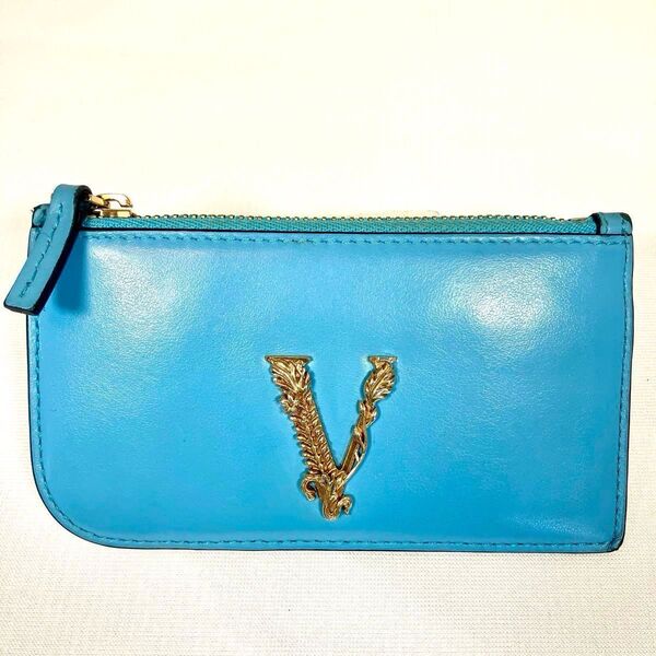 VERSACE ヴェルサーチ レターV レザー コインケース フラグメントケース 小銭入れ 財布 水色 カードケース パスケース
