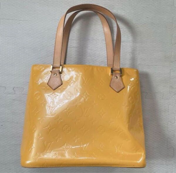本物 美品 LOUIS VUITTON ルイヴィトン LV ヴェルニ ヒューストン 幸運の イエロー 黄色