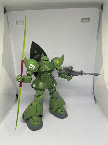 HG ゲルググ ガンプラ 完成品 スジ彫り