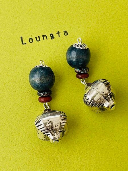 886ハンドメイドピアス 樹脂ピアス 金属フック 高品質樹脂ピアス 個性派ピアス イヤリング ノンホールイヤリング