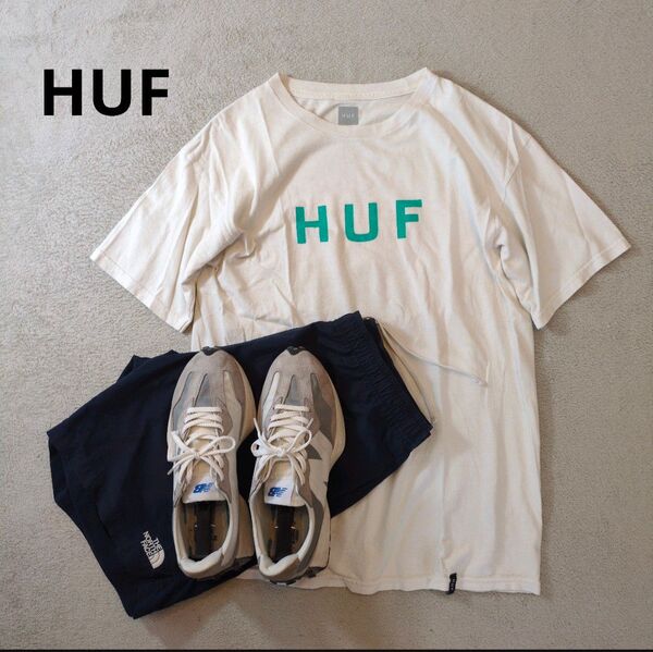 HUF ハフ 胸ロゴ クルーネック 半袖Tシャツ 純白 ホワイト