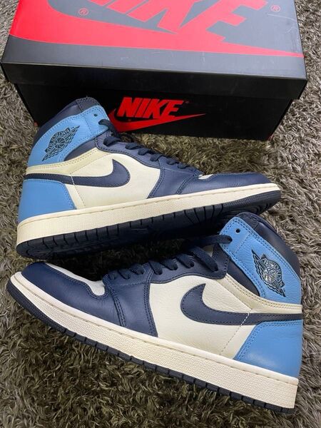 Nike Air Jordan 1 Retro High OG "Obsidian/University Blue"