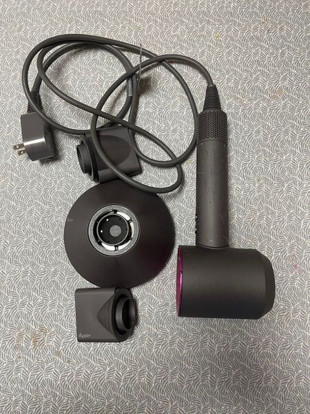 【動作品】ダイソン ドライヤー HD01