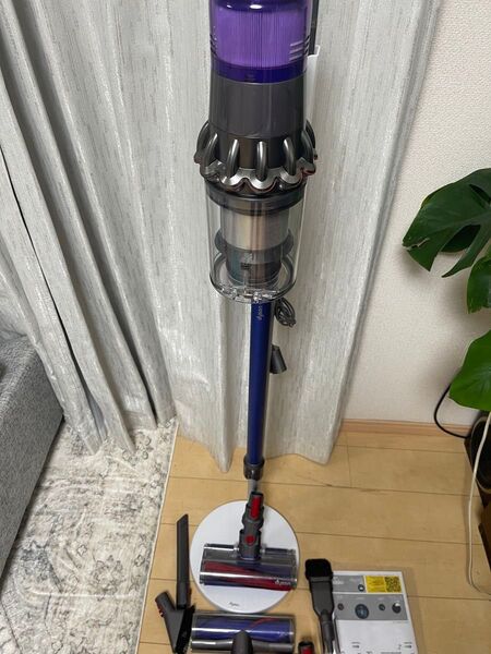 【美品)Dyson コードレスクリーナー V11 sv14スタンド付け