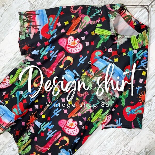 柄シャツ レディース 半袖 M 黒 未使用 古着 総柄 イラスト ヴィンテージ 昭和 レトロ アート ゆるだぼ
