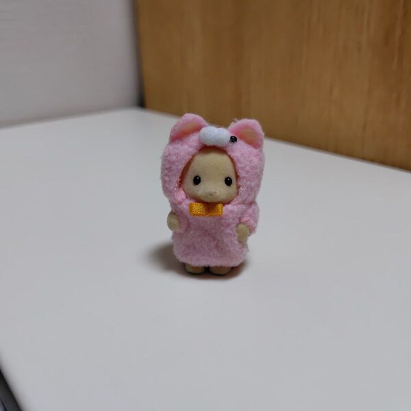 シルバニアファミリー ラブラドール 赤ちゃん 着ぐるみ ピンクねこ 35周年