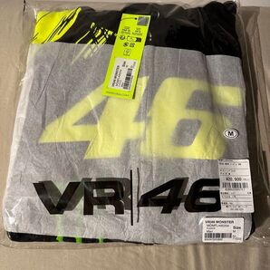 【新品未使用未開封品】VR46 MON フーディ BK ブラック Mサイズ