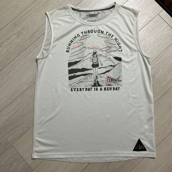 saemon × STAMP RUN&CO タンクトップ【L】